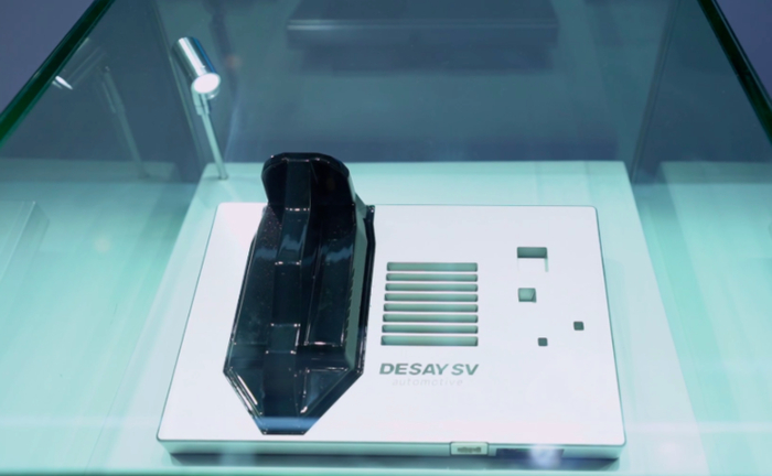 上图为德赛西威 5G T-Box