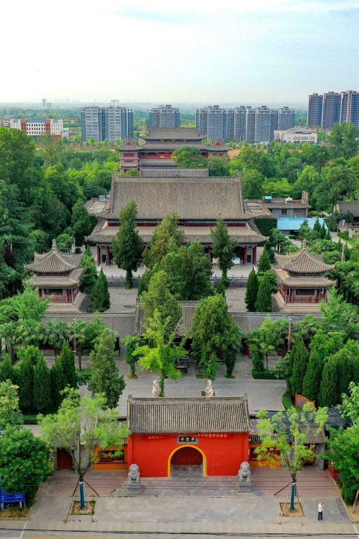 ▲ 草堂寺。 摄影/张应斌