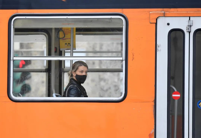 意大利米兰，2020年11月7日 图片来源：新华社