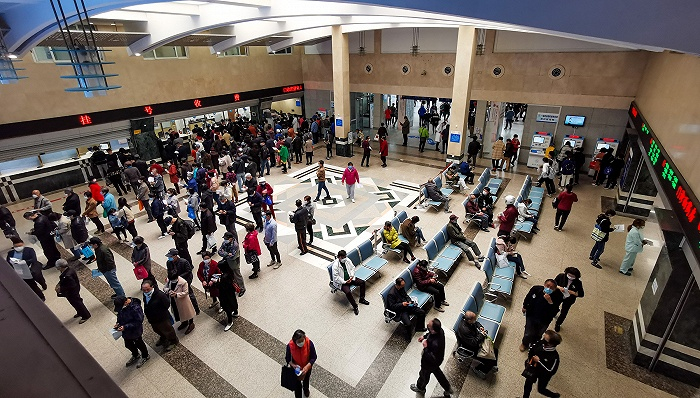 上海三甲医院门诊大厅 图片来源：视觉中国