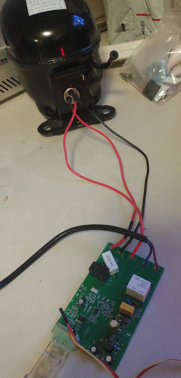 图12电子启动控制器实物图