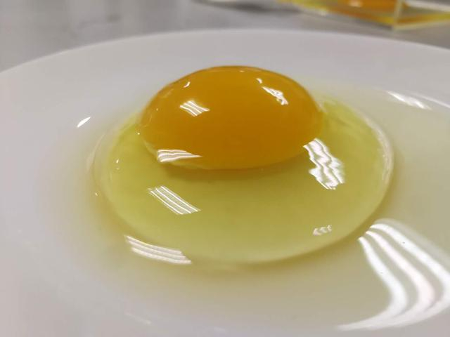 德青源"醇香经典"鸡蛋实拍图