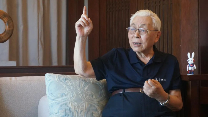 欧阳自远接受本刊专访。摄影| 王煜