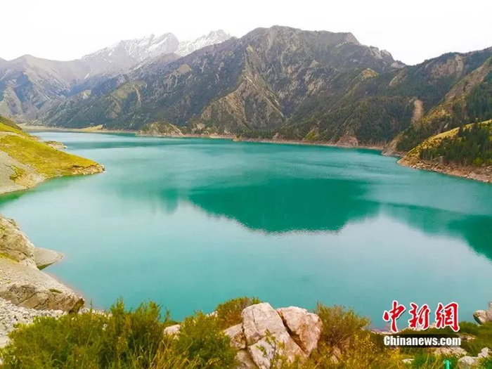 大龙池。王小军摄