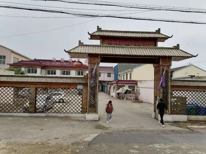 刘闾路89号，无锡市犬留所，位于一个农庄后面。