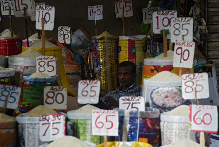 巴基斯坦一家米店（资料图）