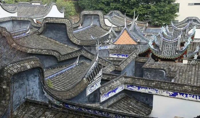 ▲自成一境的闽派建筑标志性元素。图片来源：网络