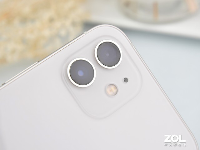 iPhone12 相机模组