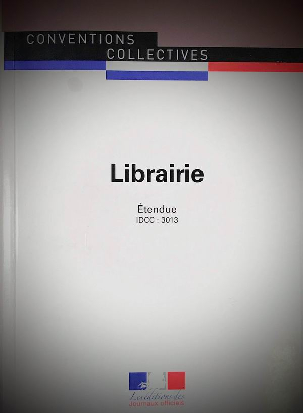 《法国书店集体协议》书影 © 周之桓
