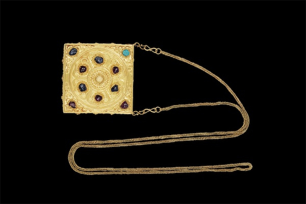 嵌宝石金链香盒 明 南京江宁将军山沐斌夫人梅氏墓 南京博物总馆