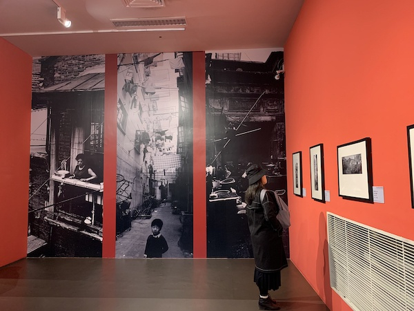 “馆藏上海风貌摄影作品展”展览现场