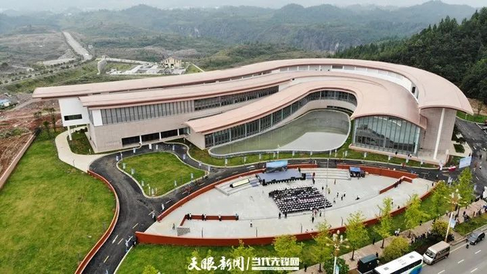 务川自治县“上海奉贤区援建项目——务川青少年研学旅行基地”。吴浩宇 摄