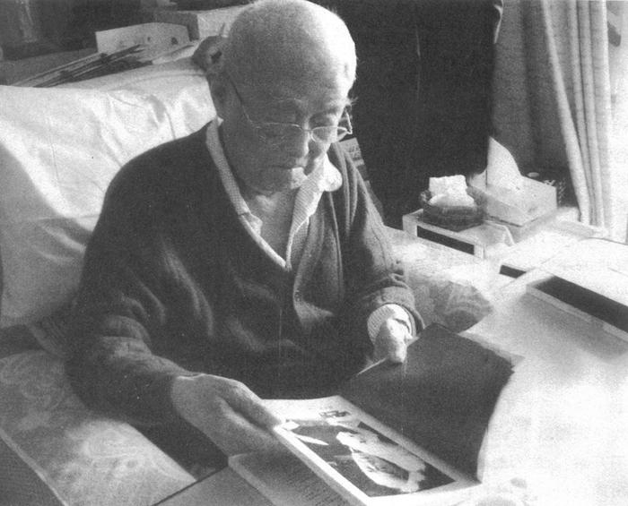 季羡林。华中科技大学出版社供图