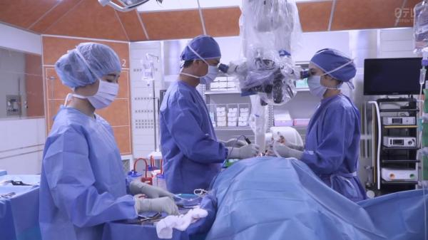 《顶尖手术刀》剧照