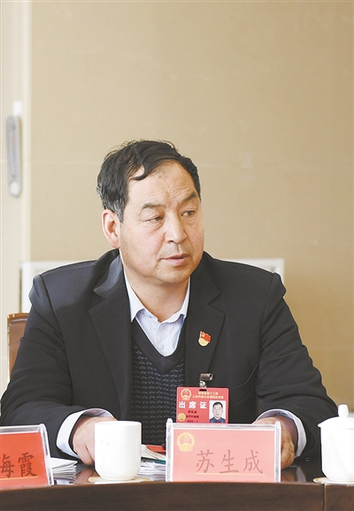 苏生成省人大代表、西宁市湟中县共和镇苏尔吉村党支部书记