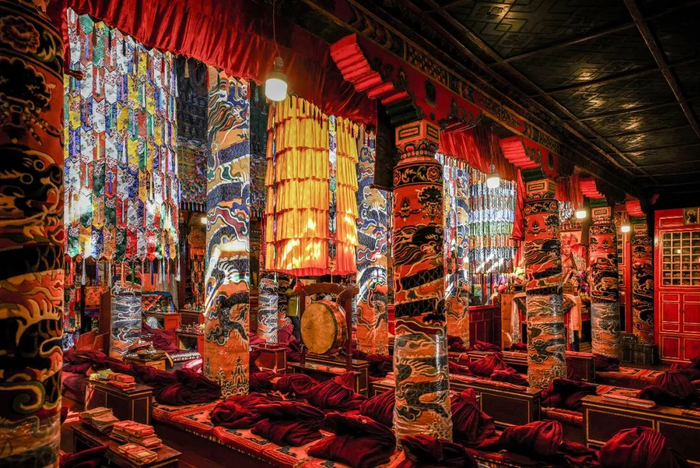 ▲ 康定居里寺。摄影/刘艳晖