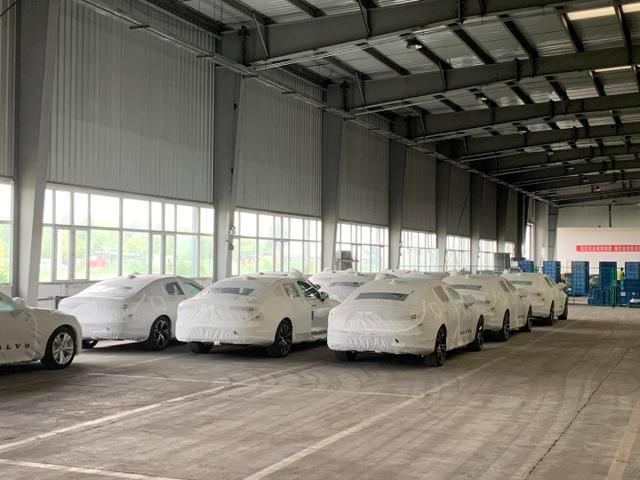 △整车进口（图片来源于网络）