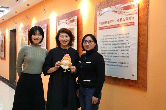 ▲ 高薇华接受官微记者采访