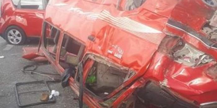 埃及红海省一起交通事故致3死11伤 手机新浪网