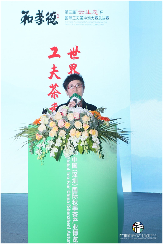 　专家裁判之一邵宛芳老师点评