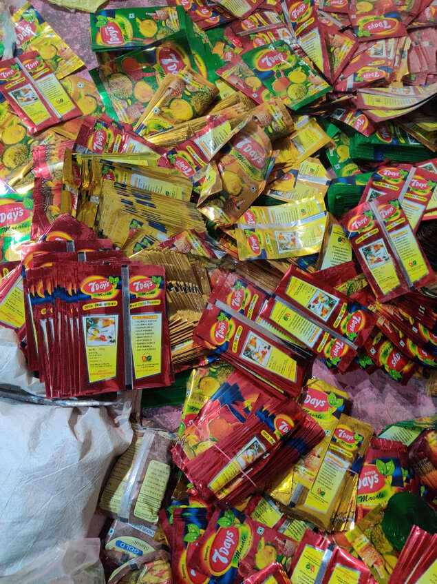 警方在现场查获的香料