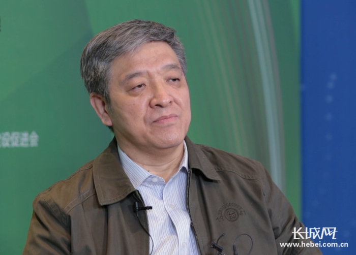 原天津中医药大学第一附属医院院长、中华中医药学会儿科分会名誉委员马融。