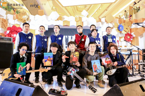 果味VC乐队、金羽翼同台