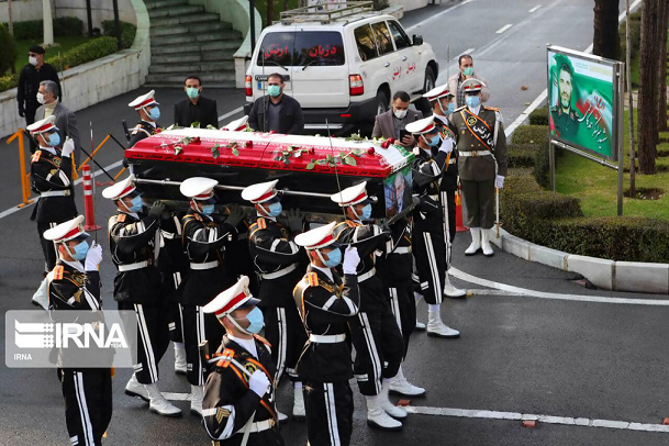 △伊朗核科学家法克里扎德遗体告别仪式 （图片来自伊朗伊斯兰共和国通讯社）