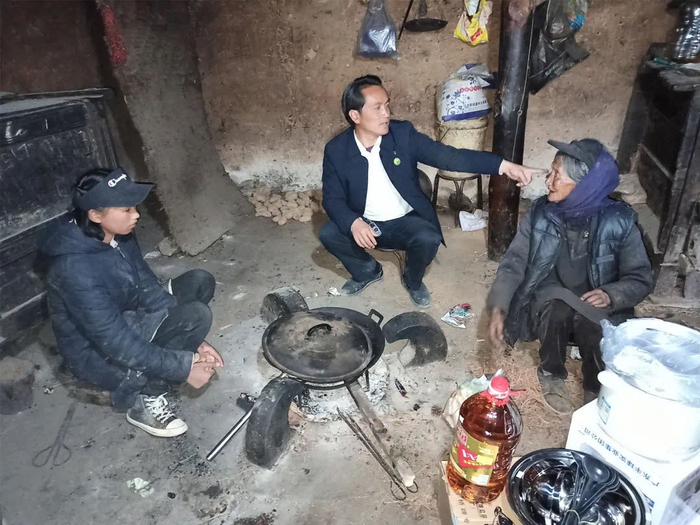 △2018年阿良校长到日各家家访