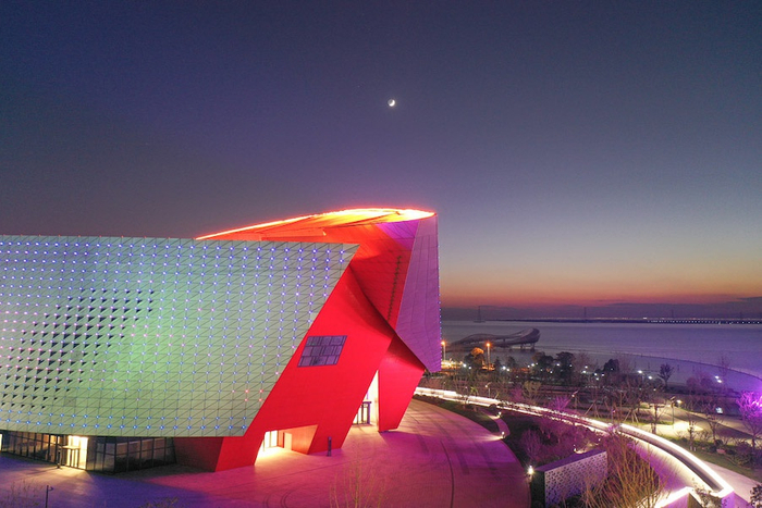 苏州湾大剧院夜景