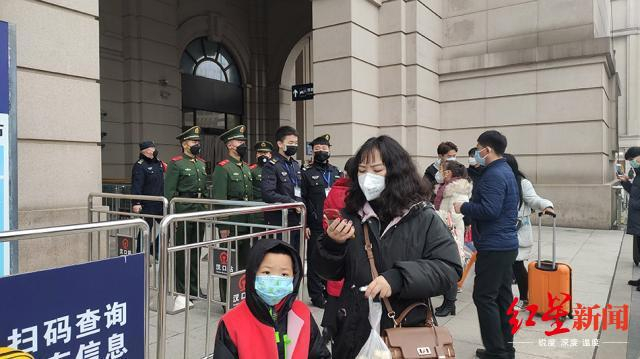 汉口火车站关闭 图据澎湃新闻