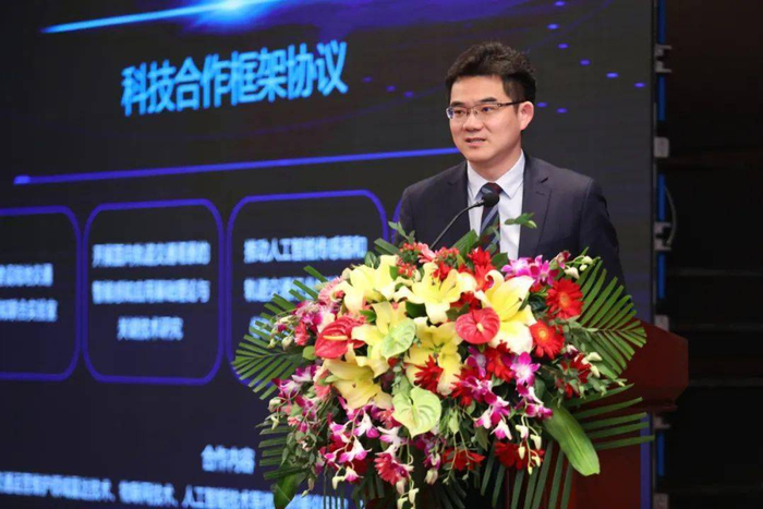 北京交通大学教授官科主持实验室启动仪式