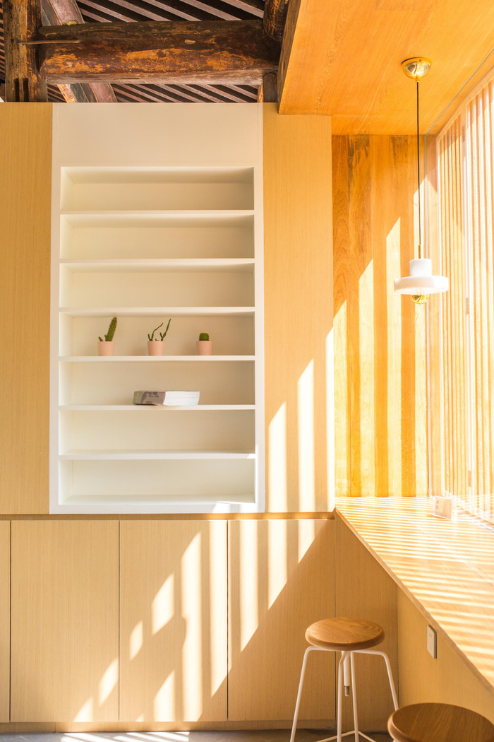 “春风习习”杂志图书馆。新京报记者 余华尊 摄