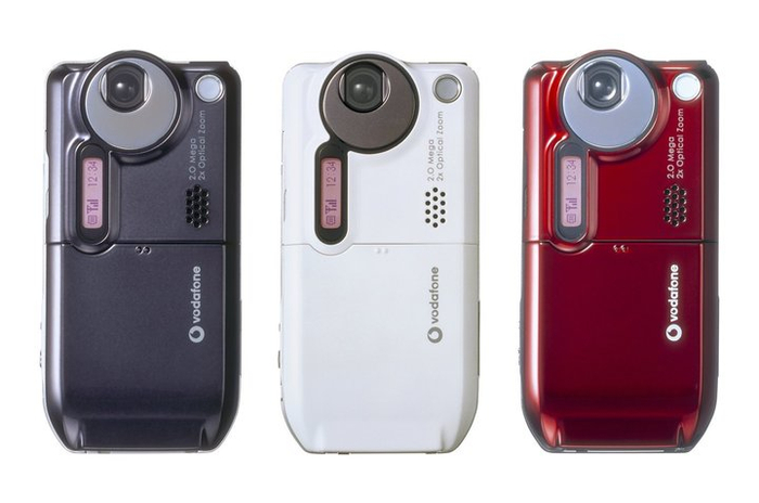 ▲ 夏普 V602SH。 图片来自：ERING