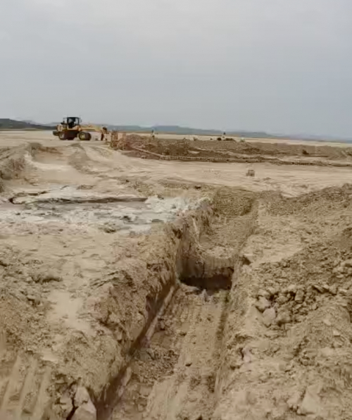 正在兴建中的山西偏关伟海非笼养基地