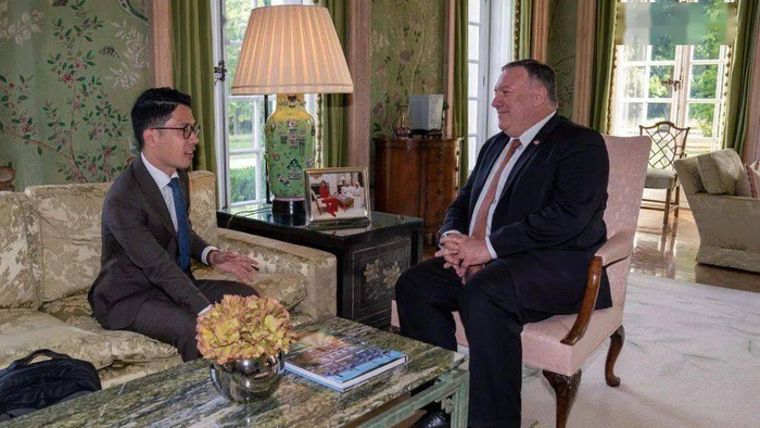 罗冠聪面见蓬佩奥 图源：罗冠聪推特