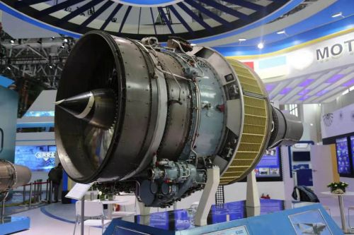 2018年11月，天骄与马达西奇联合参加珠海航展 中国航空新闻网图