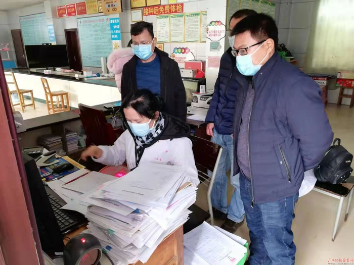 兴业县纪委监委督查组对疫情防控工作落实情况开展监督检查