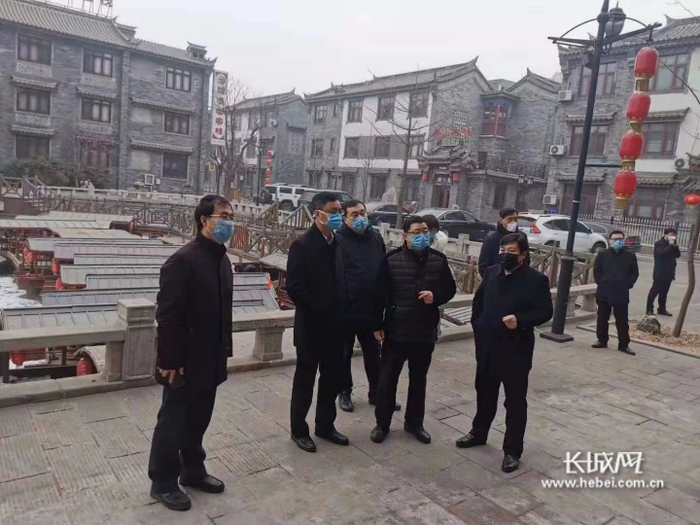 唐山市文化广电和旅游局领导亲临一线督导疫情防控工作。唐山市文化广电和旅游局供图