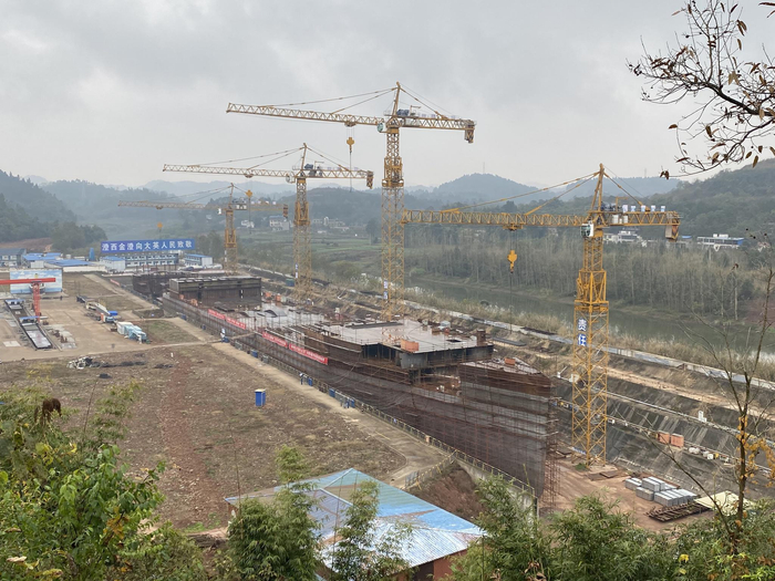 建造中的复制版泰坦尼克号。 澎湃新闻记者 唐莹莹  图