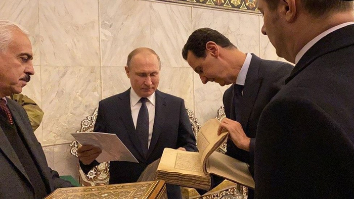 普京赠送珍贵《古兰经》副本