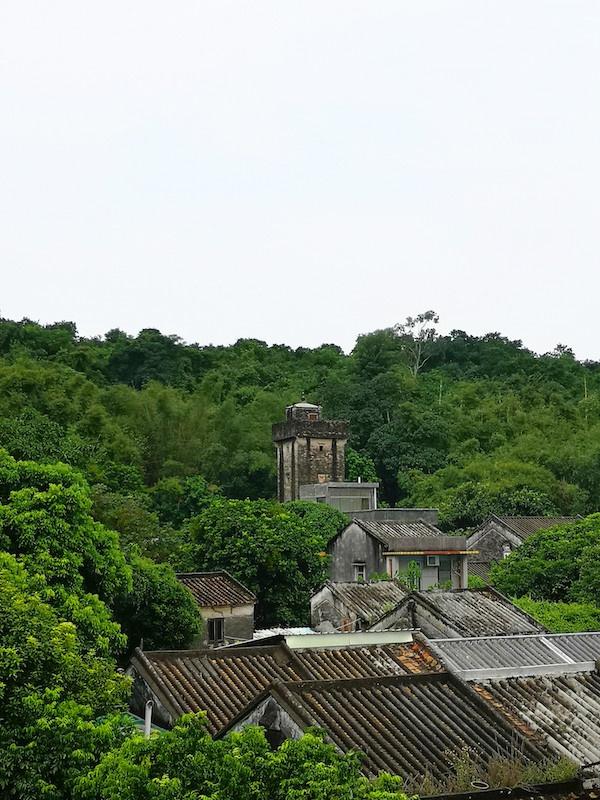 中山曹边学校：为这所乡村小学，侨民们从英国运回了钢筋水泥