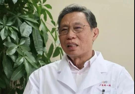 &nbsp;&nbsp;&nbsp;&nbsp;&nbsp;&nbsp;&nbsp;△钟南山接受路透社专访。图片来源：广州日报