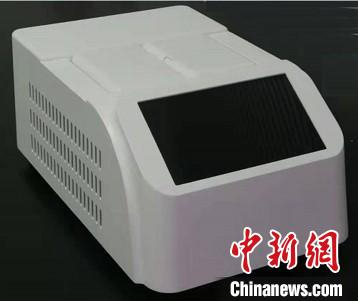     恒温荧光检测仪器　上理工供图　