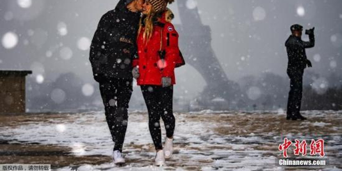 实时追踪双方阵容变化战术博弈关键球员表现一网打尽