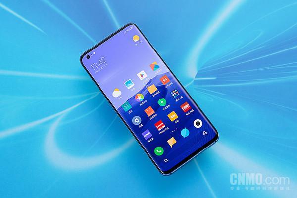 “ 10 年磨一舰”小米 10 Pro 评测：一名不偏科的优等生