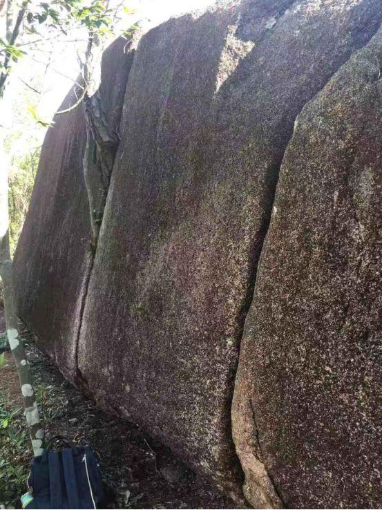 你见过山崩地裂的震撼场面否？专家在楠溪江发现奇观