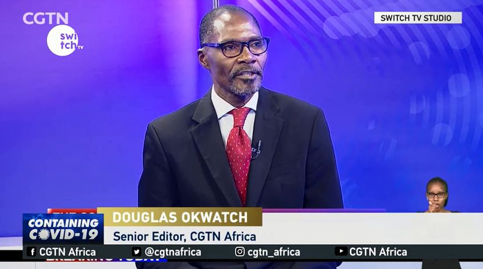 Douglas呼吁人们正确看待中国的疫情，不要听信谣言，也无需恐慌。