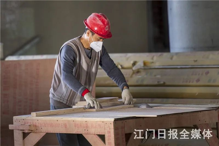 聚焦两会|今年的政府工作报告,为数字化转型指明了方向