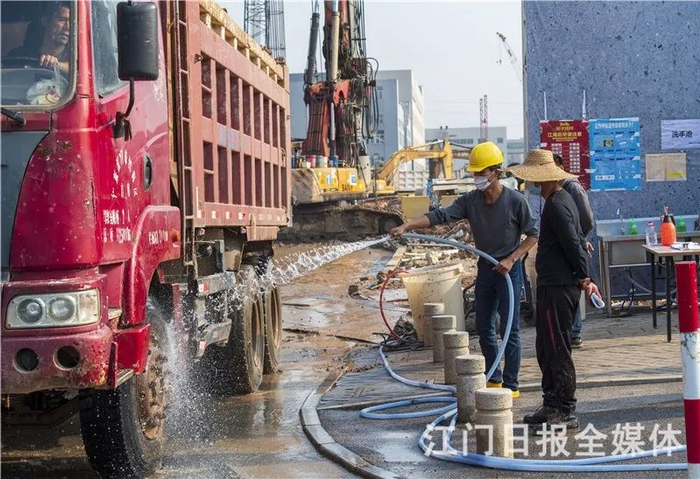 两会聚焦实数融合 工业互联网如何推动数字化转型
